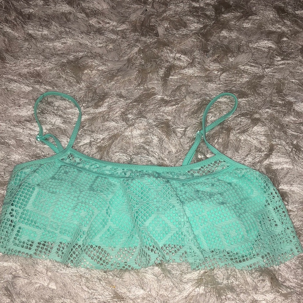 Swimsuit - Picture 6 of 7